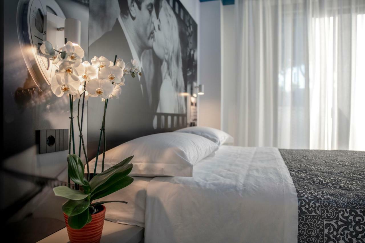 Residence Filmare Риччоне Экстерьер фото